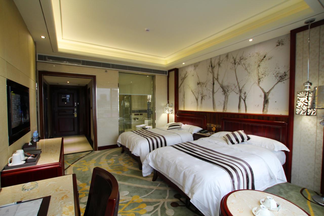 Jin Long Wan Hao Hotel Wuzhou Bagian luar foto