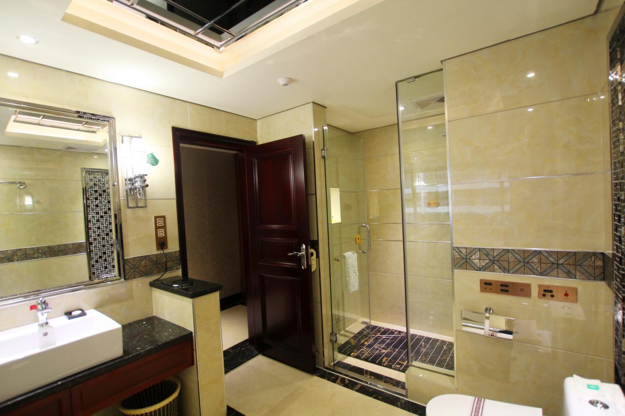 Jin Long Wan Hao Hotel Wuzhou Bagian luar foto