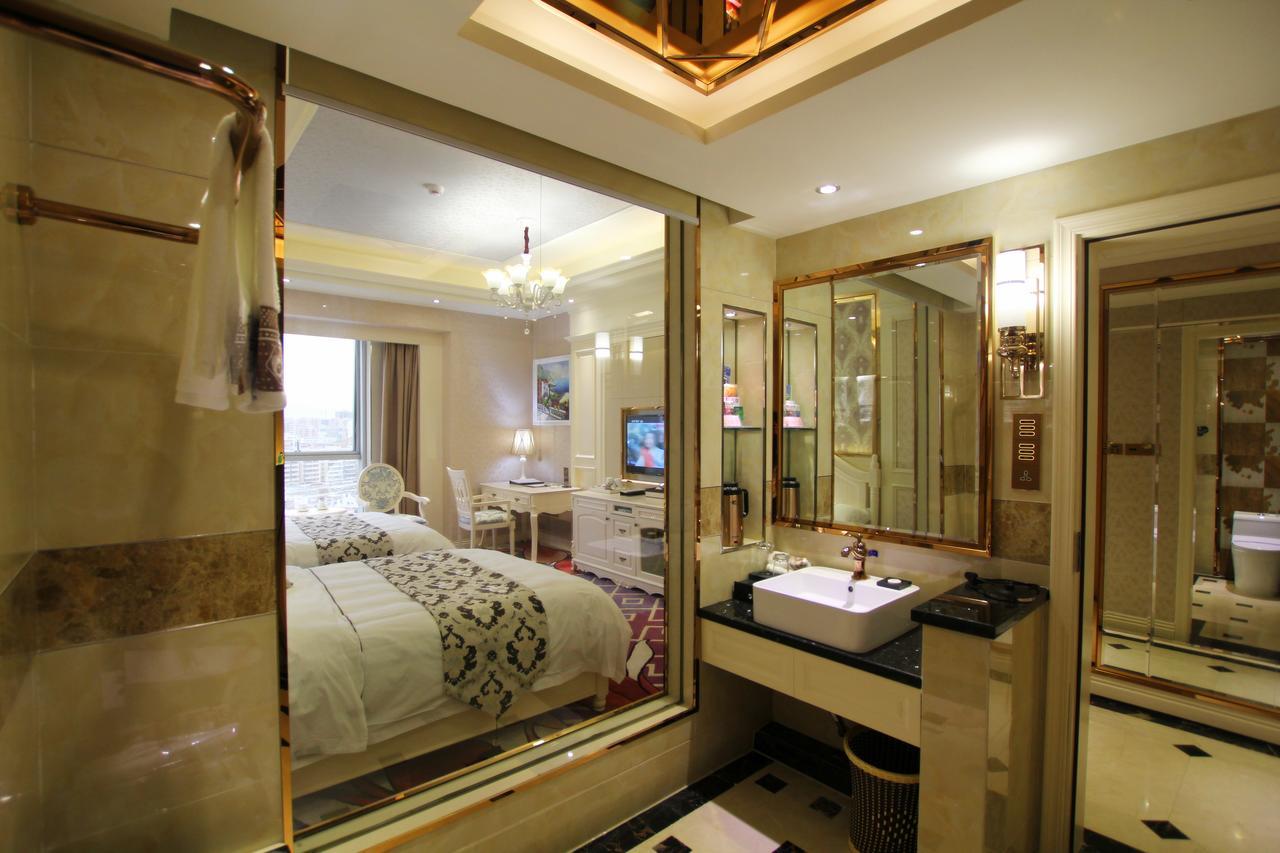 Jin Long Wan Hao Hotel Wuzhou Bagian luar foto