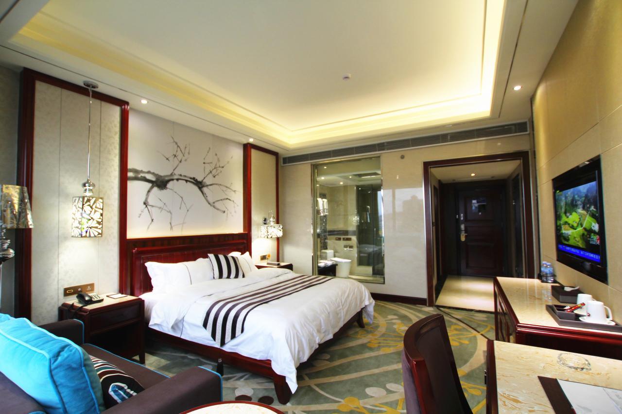 Jin Long Wan Hao Hotel Wuzhou Bagian luar foto