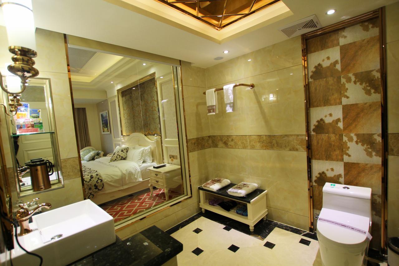 Jin Long Wan Hao Hotel Wuzhou Bagian luar foto
