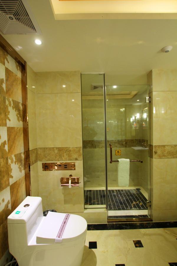 Jin Long Wan Hao Hotel Wuzhou Bagian luar foto